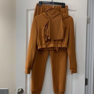 3 Piece Shein athleisure jogging suit size Medium